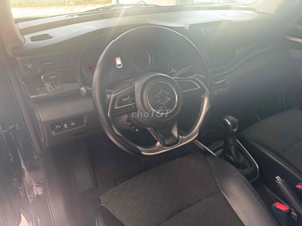 Suzuki XL 7 2022 GLX AT - 88000 km. Mua bán Ô tô tại Quận 12 Tp Hồ Chí Minh được đăng bởi Salon Ô tô Hoàng Minh Phát hình 7