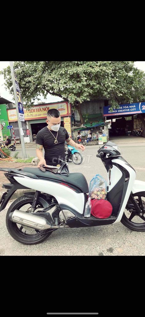 sh  việt kiều ý hàng 3 cục 125cc  hàng đẹp hiếm. Mua bán Xe máy tại Quận Hai Bà Trưng Hà Nội được đăng bởi nguyễn thi giang hình 1