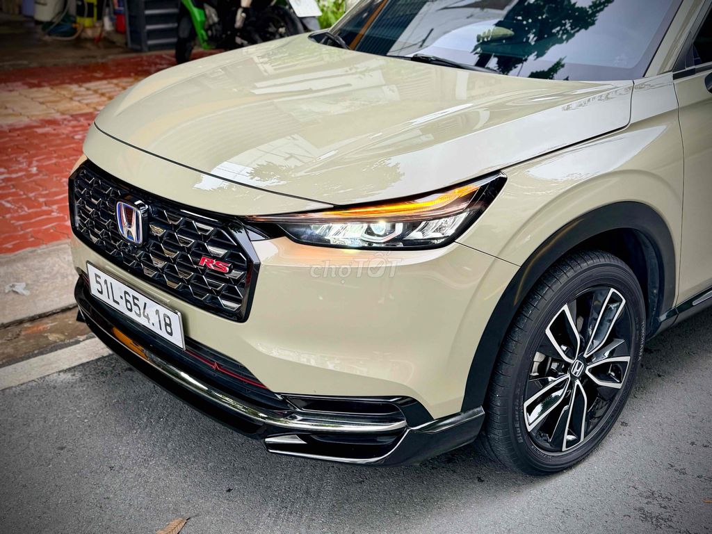 HONDA HR-V e:Hev RS  Sx 8/2025 Odo 7.000 Km NhưMới