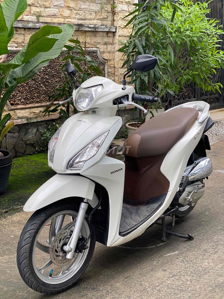 Cần Bán Vision 2015 Bst84 Máy Zjn Giấy Tờ Đầy Đủ. Mua bán Xe máy tại Quận 11 Tp Hồ Chí Minh được đăng bởi Xe Máy Tâm Nguyễn hình 1