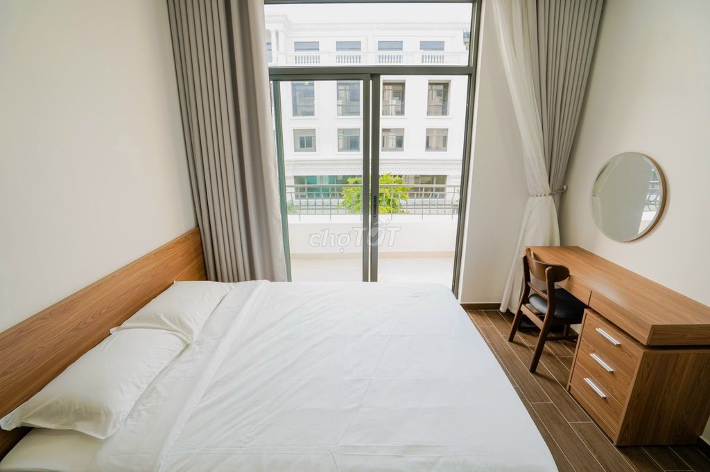 Сдается 1-комнатная квартира с отдельной кухней (35 м2) Vinhomes Marina.