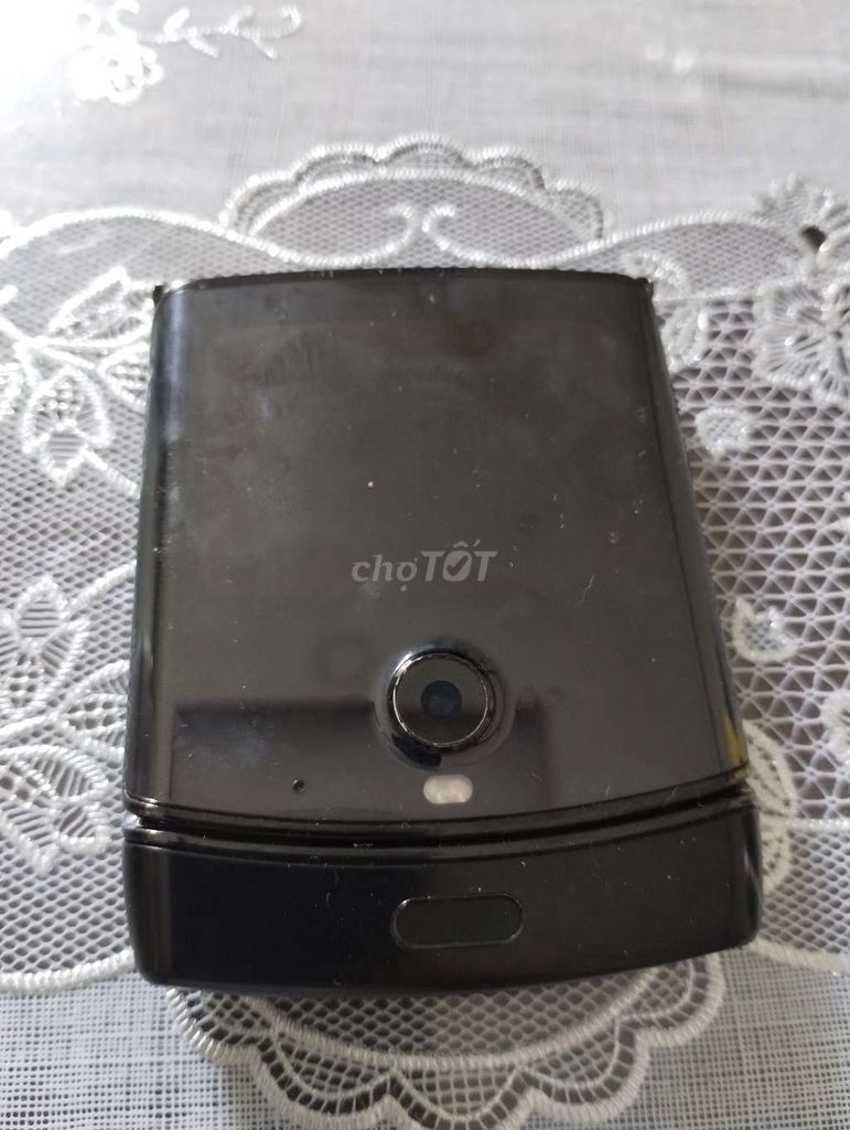 Motorola Razr 2019 Đen Màn hình lỗi. Mua bán Điện thoại tại Thành phố Thủ Đức Tp Hồ Chí Minh được đăng bởi PHẠM  NGUYÊN hình 1
