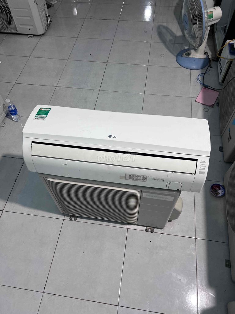 Thanh lý máy lạnh 1hp chạy ok lạnh nhanh nhẹ điện