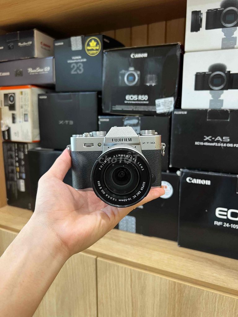 Máy ảnh Fujifilm XT30 Bạc 16-50mm. Mua bán Máy ảnh, Máy quay tại Quận Gò Vấp Tp Hồ Chí Minh được đăng bởi Nguyễn Phan Bá Khoa hình 1