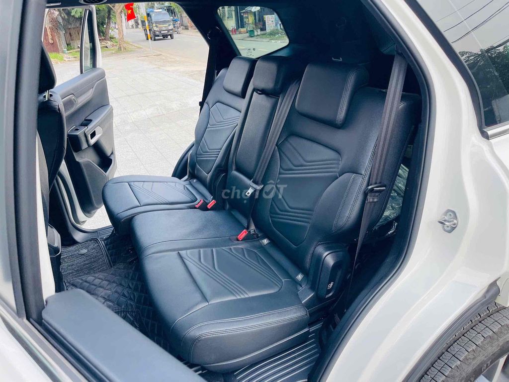 Ford Everest 2024 Titanium 2.0 AT 4x2 - 7000 km. Mua bán Ô tô tại Quận 3 Tp Hồ Chí Minh được đăng bởi Ngọc triều hình 6