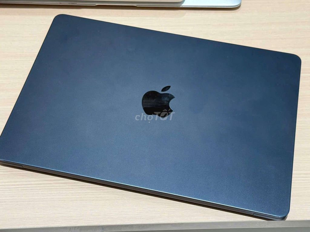 Apple Macbook Air M2 13 inch 8GB/256GB. Mua bán Laptop tại Quận Bình Thạnh Tp Hồ Chí Minh được đăng bởi HStore hình 1