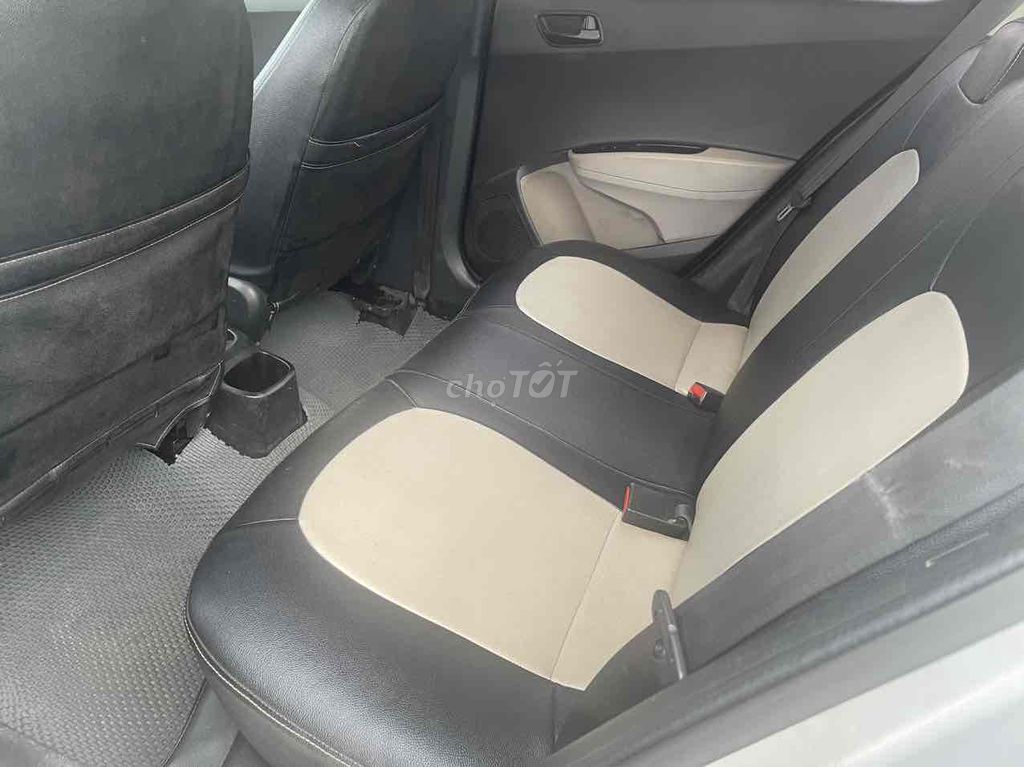 Hyundai Grand i10 2015 1.0 MT - 90000 km. Mua bán Ô tô tại Quận Hà Đông Hà Nội được đăng bởi Dương Phạm 91 hình 5