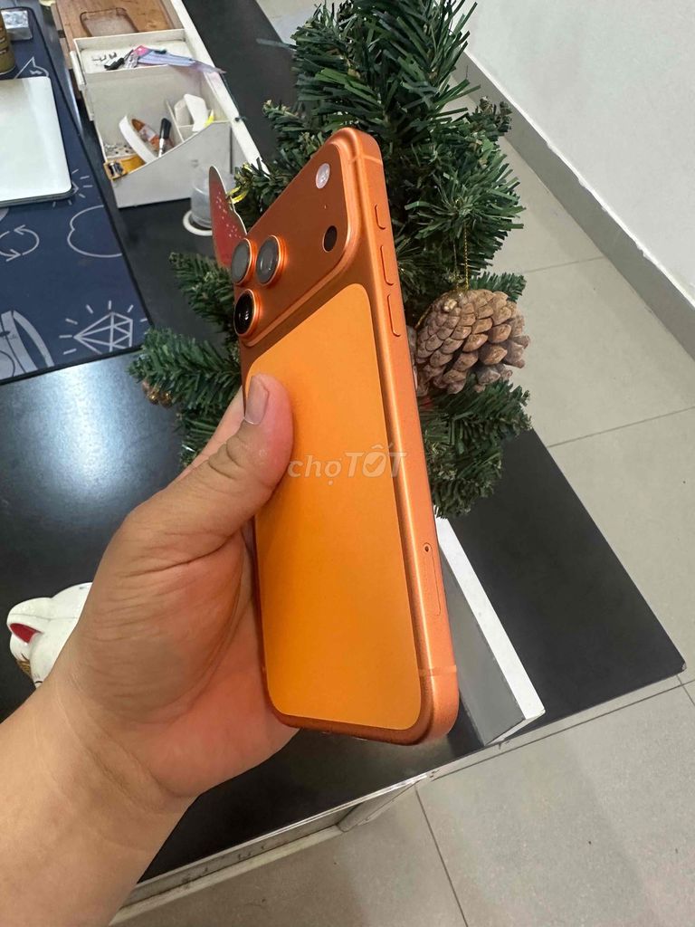 17 ProMax 256GB Cam 99% việt nam bh 1/2027. Mua bán Điện thoại tại Quận Thanh Xuân Hà Nội được đăng bởi bằng hình 1