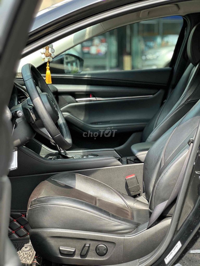 Mazda 3 2022 1.5L Premium - 61000 km. Mua bán Ô tô tại Thành phố Thuận An Bình Dương được đăng bởi Quang Trung Trần hình 10