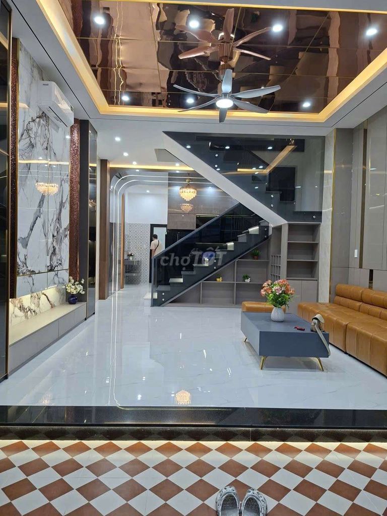 Аренда · 4 комн. · 90 м² · Quận Thanh Khê, ул. Đường Nguyễn Huy Lượng