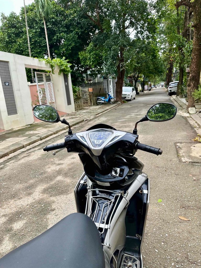 AB mập xe đẹp máy êm 10tr500 ***. Mua bán Xe máy tại Thành phố Huế Thừa Thiên Huế được đăng bởi Xe Máy Trường An Phát hình 5