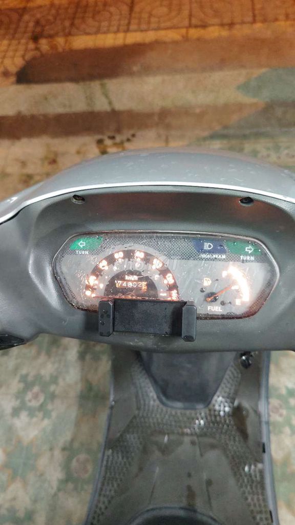 Maxneo Hồng YMH và Attila SYM. Mua bán Xe máy tại Quận 5 Tp Hồ Chí Minh được đăng bởi Cat Head hình 7