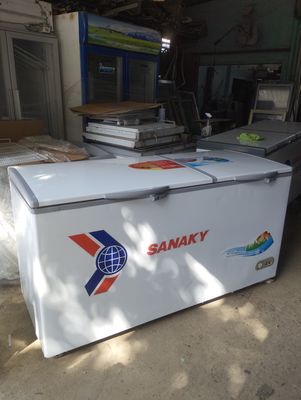 Cần bán tủ đông Sanaky 660l như hình