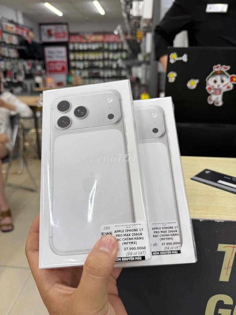 Apple iPhone 17 Pro Max 256GB Bạc Mới. Mua bán Điện thoại tại Quận Cẩm Lệ Đà Nẵng được đăng bởi vanhai nguyen hình 1