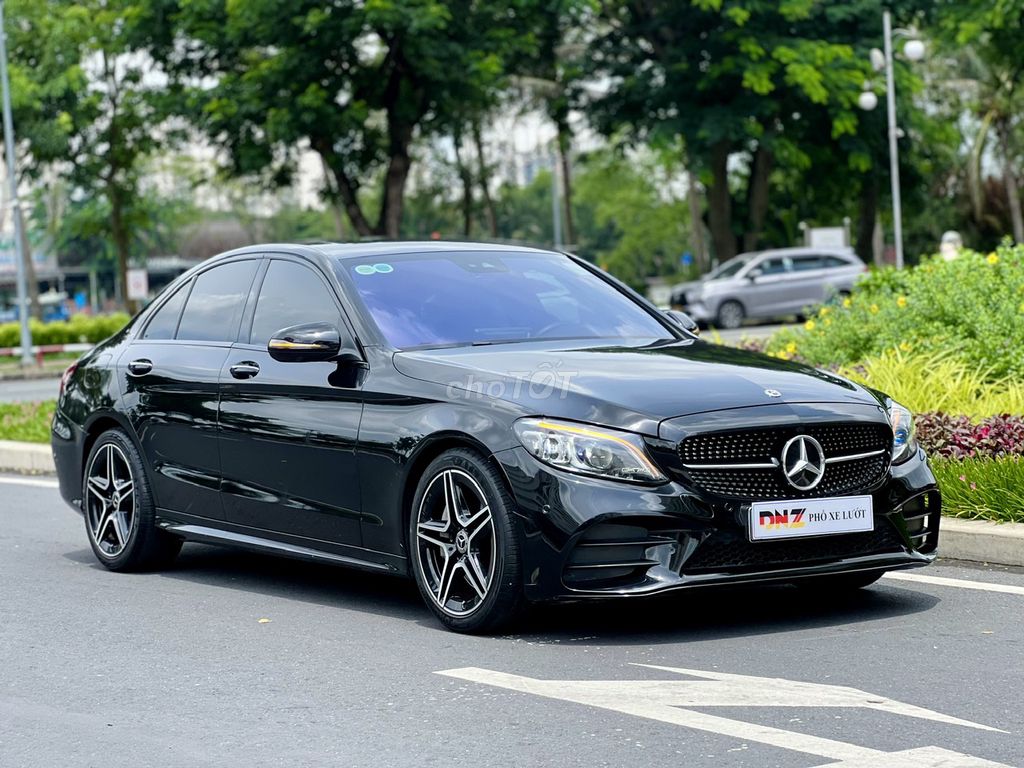 ❤️ MERCEDES C300 AMG - Model 2020, Black Edition. Mua bán Ô tô tại Quận 7 Tp Hồ Chí Minh được đăng bởi Tri Mercedes DNZ hình 4