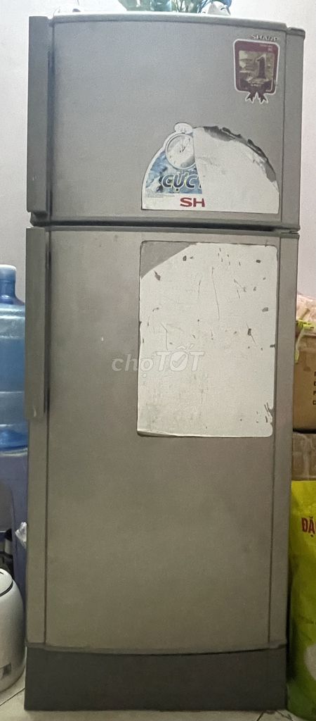 Tủ lạnh Sharp 180L