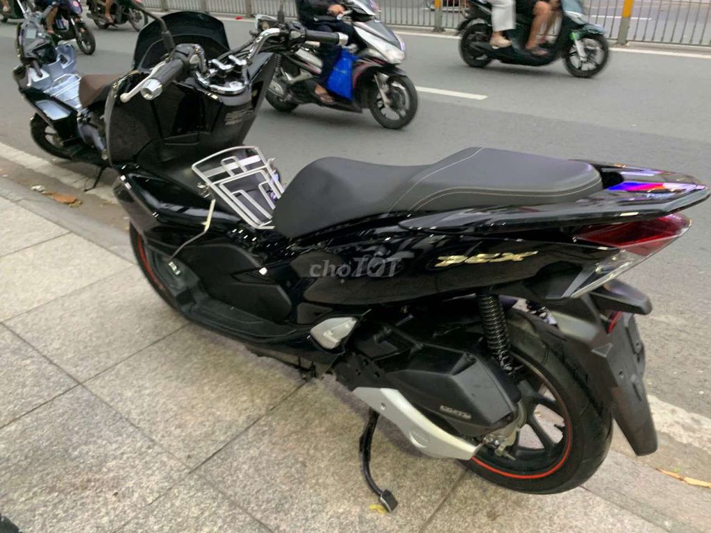 Honda PCX 125 2020 Черный Состояние 90%