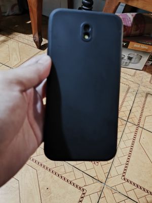 Bán điện thoại Galaxy J7 Pro 4/32 GB màu đen