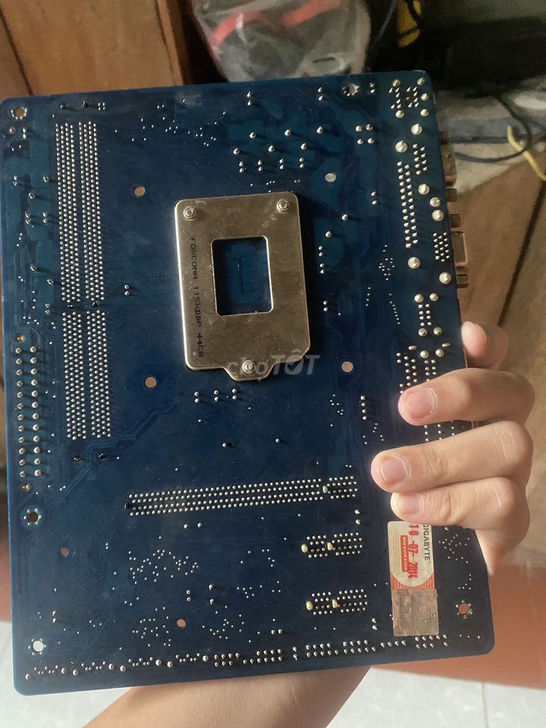 main GIGABYTE H61m tặng tấm (I/OShield) và G2030. Mua bán Linh kiện (RAM, Card...) tại Huyện A Lưới Thừa Thiên Huế được đăng bởi Huy Lê hình 1