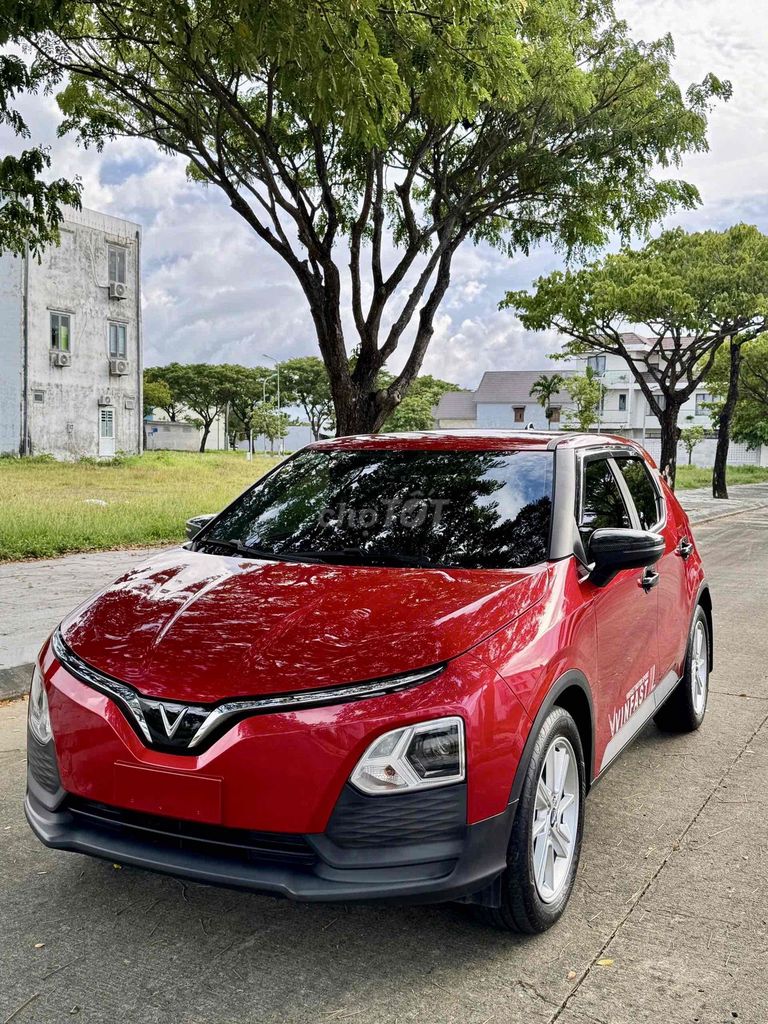 VinFast VF5 Plus 2025 Красный 16.000 км