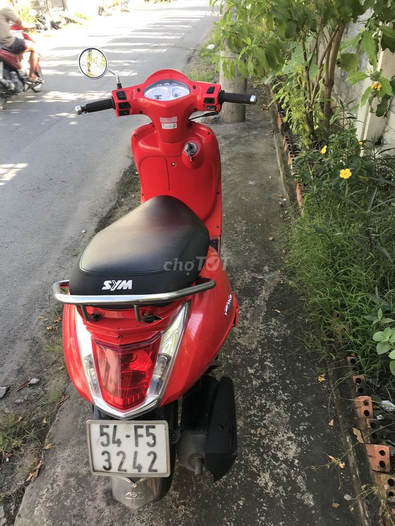 Atila Elizaberth Fi màu đỏ biển số tphcm. Mua bán Xe máy tại Huyện Bến Lức Long An được đăng bởi Nguyên  hình 3