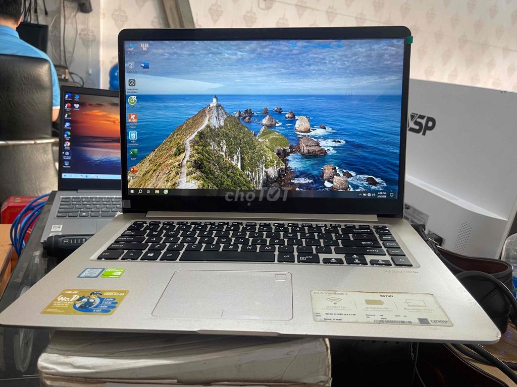 Asus i5-8th 8GB/256GB 15.6 inch Bạc. Mua bán Laptop tại Thị xã Tân Uyên Bình Dương được đăng bởi lê âu hình 1