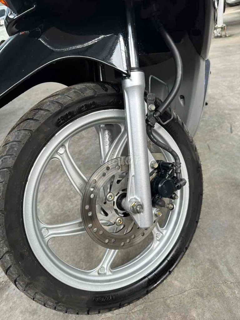 Honda Click 110 BXC 2011 Đen xe cọp ốc táng rin. Mua bán Xe máy tại Quận Tân Phú Tp Hồ Chí Minh được đăng bởi nguyenxuanthinh quận tân phú  hình 5