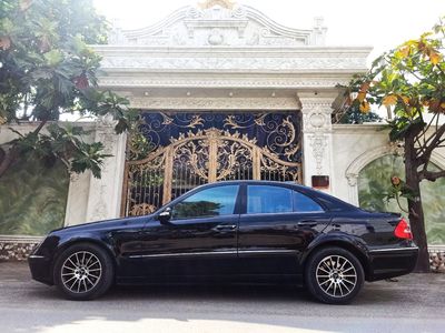 Bán rẻ Mercedes E240 biển siêu VIP ĐK 2006 độ Full. Mua bán Ô tô tại Huyện Bình Chánh Tp Hồ Chí Minh được đăng bởi A LAM