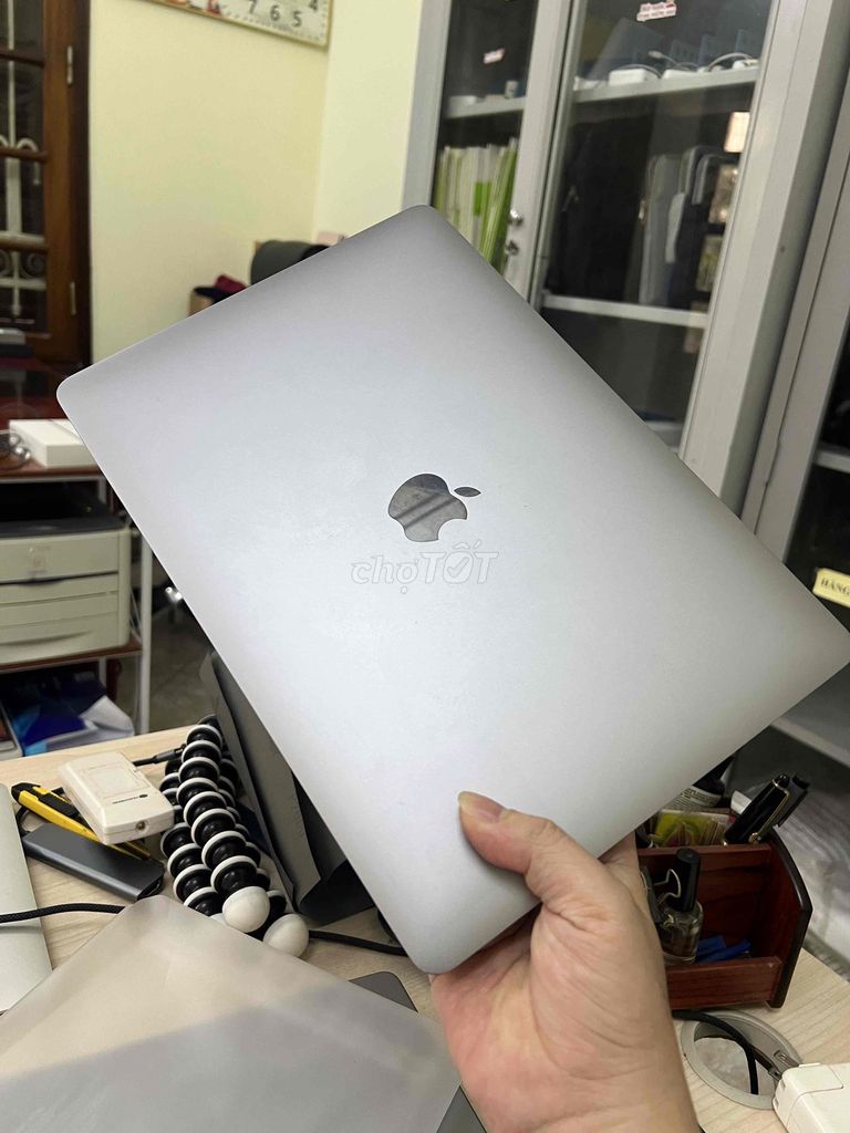 Apple Macbook Pro 13 2020 i5 16GB/512GB. Mua bán Laptop tại Quận Cầu Giấy Hà Nội được đăng bởi Đỗ Kỷ hình 1