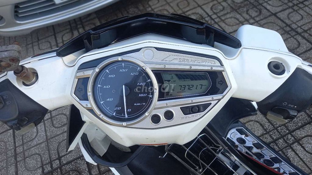Yamaha Nouvo 6 Trắng Đỏ Đen Đã sử dụng. Mua bán Xe máy tại Huyện Dương Minh Châu Tây Ninh được đăng bởi Muốn hình 5