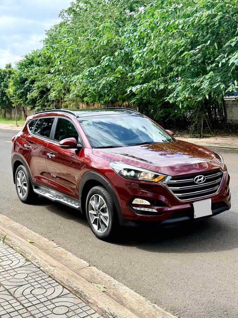 Hyundai Tucson 2019 2.0 ATH 79000 km. Mua bán Ô tô tại Thành phố Buôn Ma Thuột Đắk Lắk được đăng bởi Nguyễn duy dương hình 8