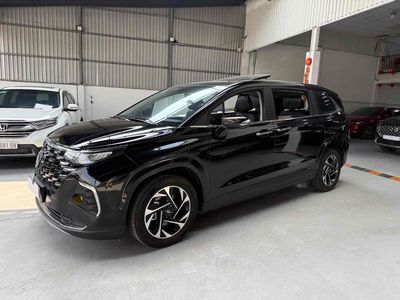 Hyundai Custin 2023 2.0 Cao cấp - 15000 km