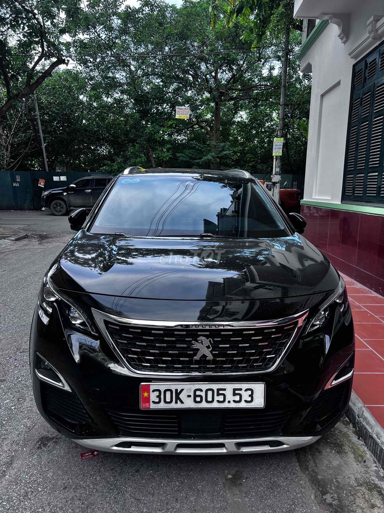 Peugeot 5008 2018 1.6L Turbo - 115000 km. Mua bán Ô tô tại Quận Hoàng Mai Hà Nội được đăng bởi Nguyễn Minh Công hình 1