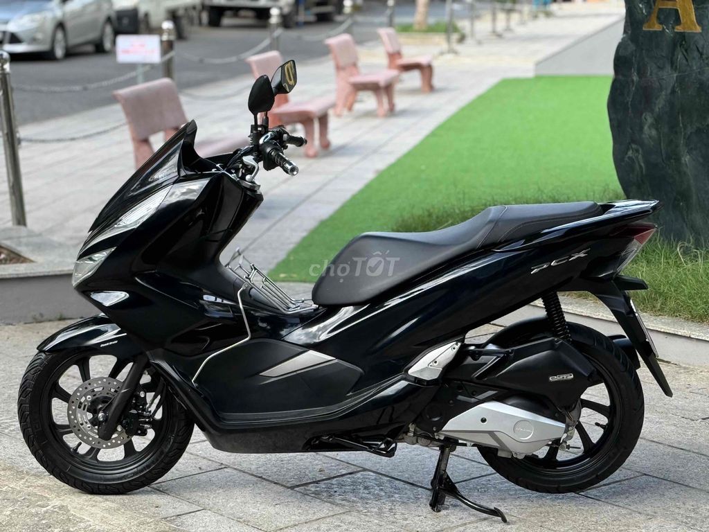 cần bán xe PCX 2019 đẹp ken lốp rin theo xe. Mua bán Xe máy tại Quận Cẩm Lệ Đà Nẵng được đăng bởi SƠN THỊNH  hình 8