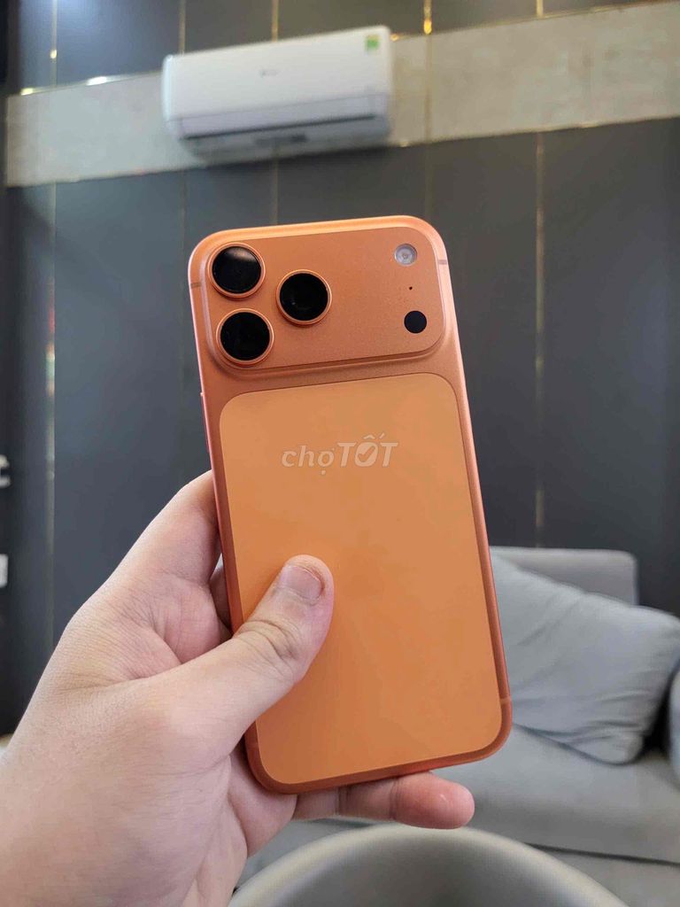 Apple iPhone 17 ProMax 1TB Cam Mỹ LL/A Chính Hãng. Mua bán Điện thoại tại Quận 8 Tp Hồ Chí Minh được đăng bởi CA REM BÁN TÁO hình 1