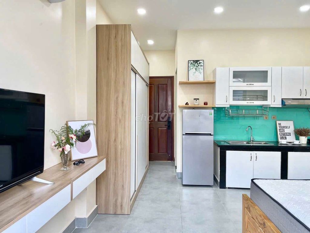 Cho Thuê Căn Hộ Studio Full Nội Thất Gần Etown Cộng hòa-K300-Tân Bình