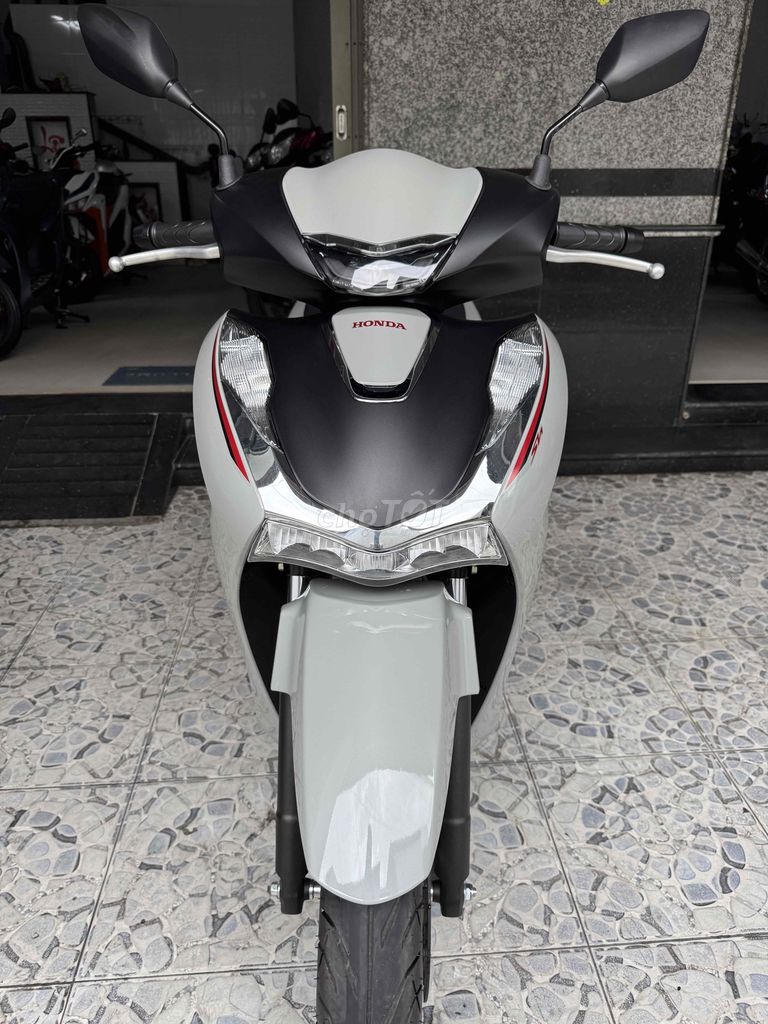 SH Vn 160cc ABS Màu Xám Xi Măng Siêu Lướt 600Km