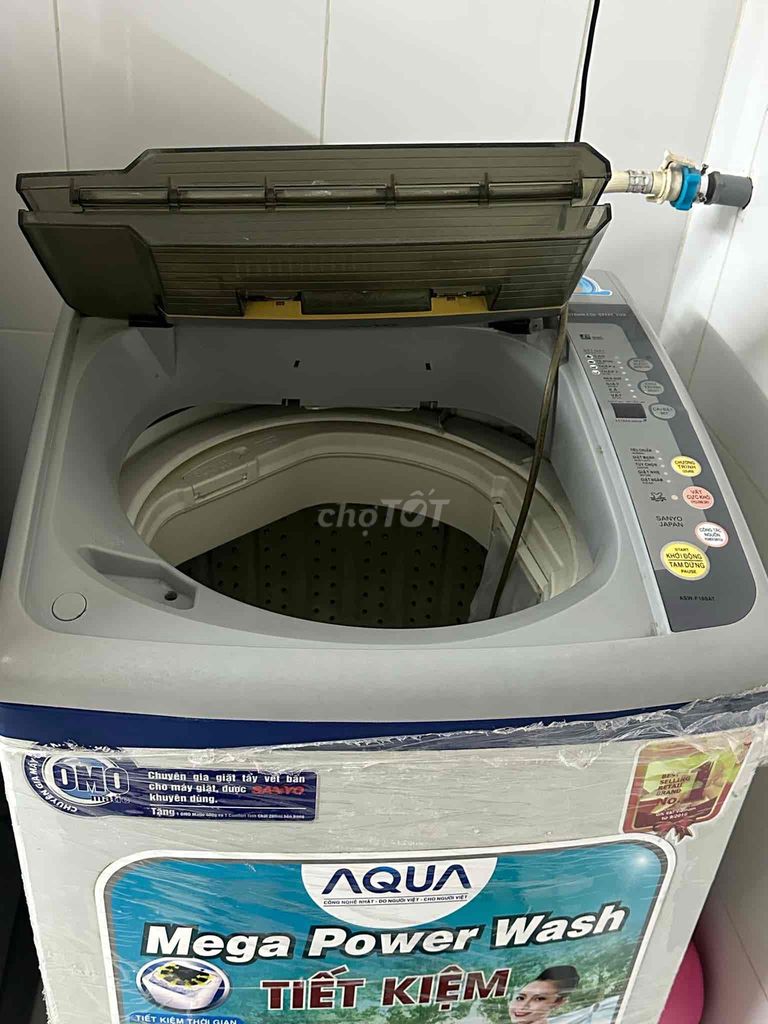 Em cần bán xác máy giặt aqua