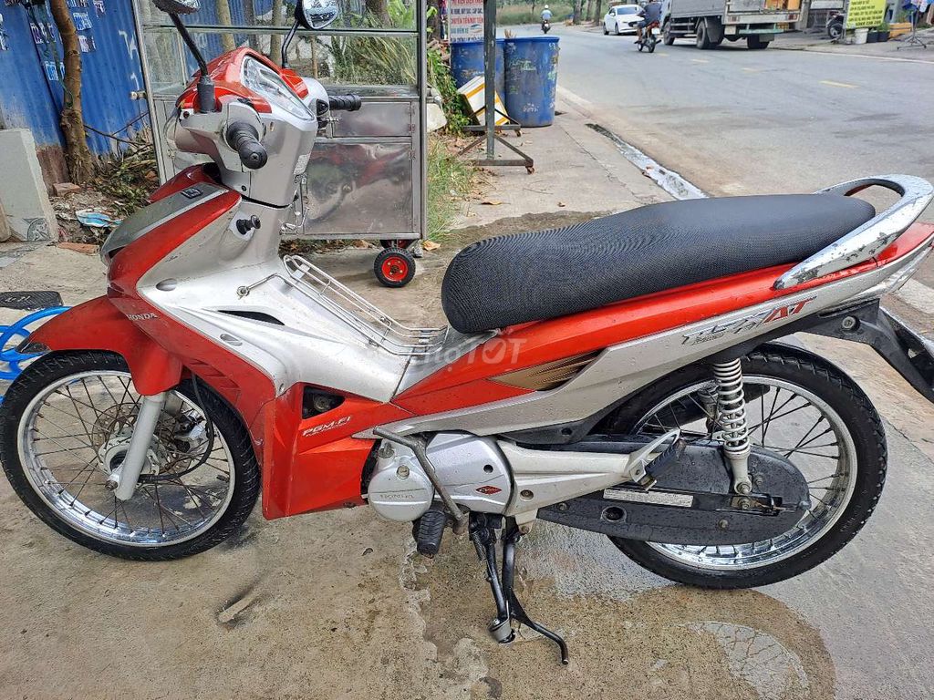 Xe tay ga Honda Fi. Mua bán Xe máy tại Thành phố Thủ Dầu Một Bình Dương được đăng bởi nguyễn văn thành hình 3