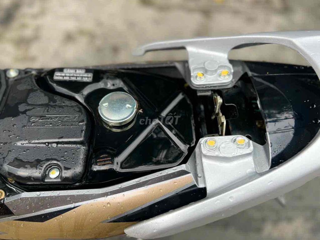 honda future X. như xe thùng mới. bstp. Mua bán Xe máy tại Quận Tân Phú Tp Hồ Chí Minh được đăng bởi TỔNG KHO XE ĐIỆN SỈ VÀ LẺ TẠI HCM hình 14