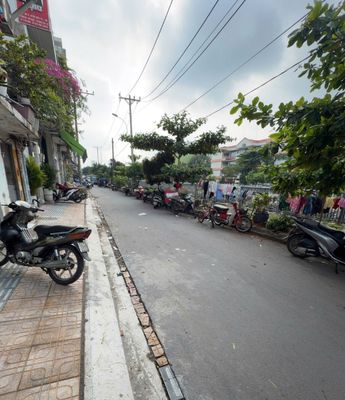 CHÍNH CHỦ GẤP BÁN 22 TỶ, 4X15 2 TẦNG 3PN, MẶT TIỀN KD KIM BIÊN