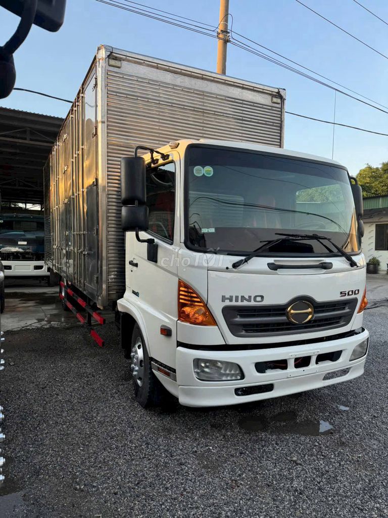Hino FC500, tải 5,5 tấn, thùng kín, đời 2021.. Mua bán Xe tải, xe ben tại Thành phố Hải Dương Hải Dương được đăng bởi Phạm Văn Hợi  hình 3