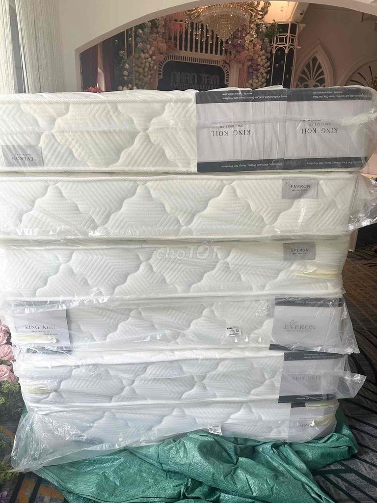 Nệm lò xo Everon 140x200x25 Trắng. Mua bán Giường, chăn ga gối nệm tại Thành phố Huế Thừa Thiên Huế được đăng bởi Uyên Phương hình 1