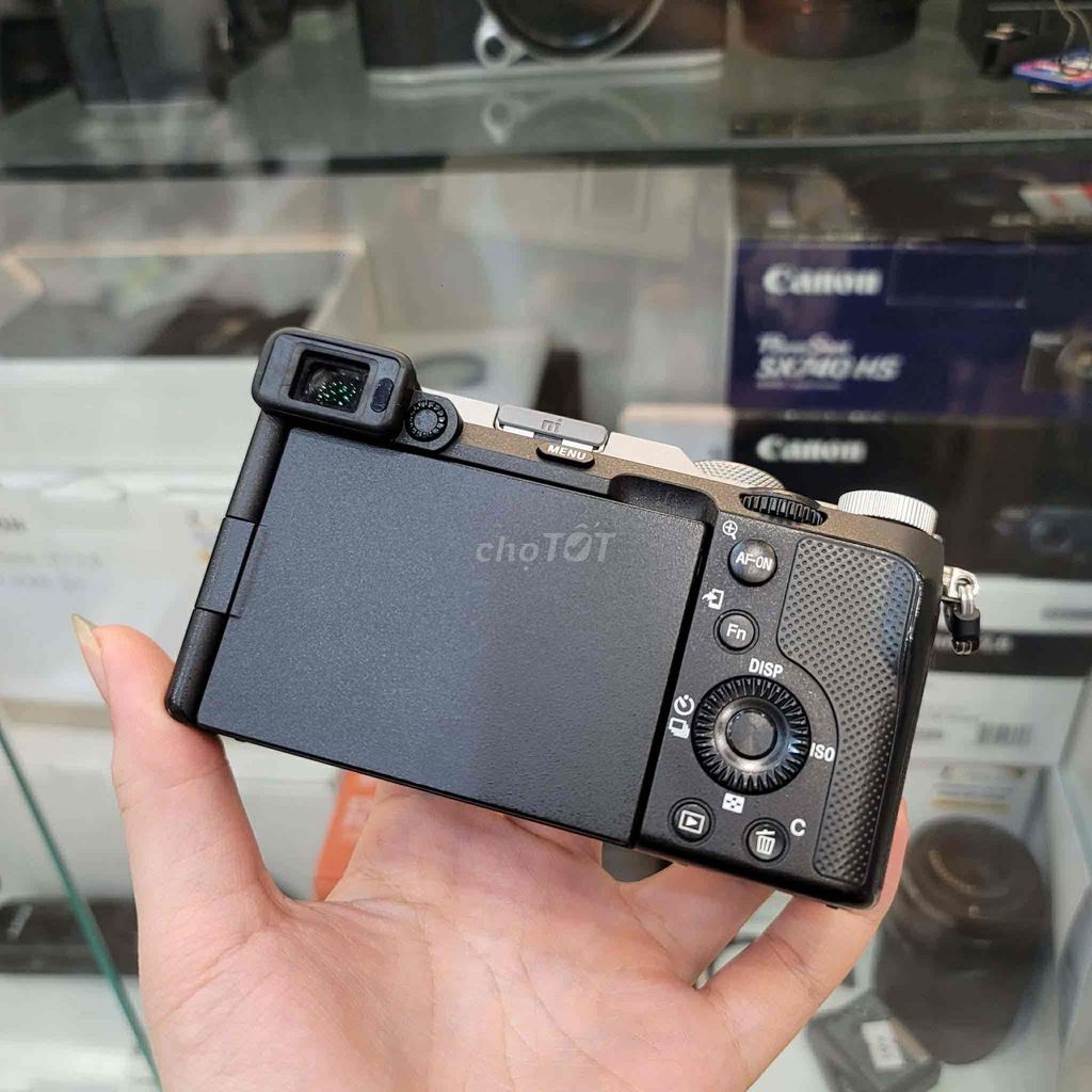 Máy ảnh Sony A7c Bạc. Mua bán Máy ảnh, Máy quay tại Thành phố Cà Mau Cà Mau được đăng bởi Công Phạm hình 1