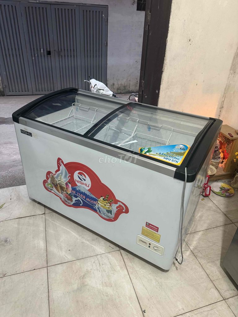 Tủ đông kính nishu 600 lít