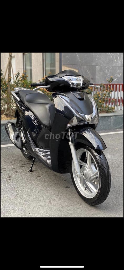 Honda SH 125 Việt 2018 mới 99% chính chủ sang tên