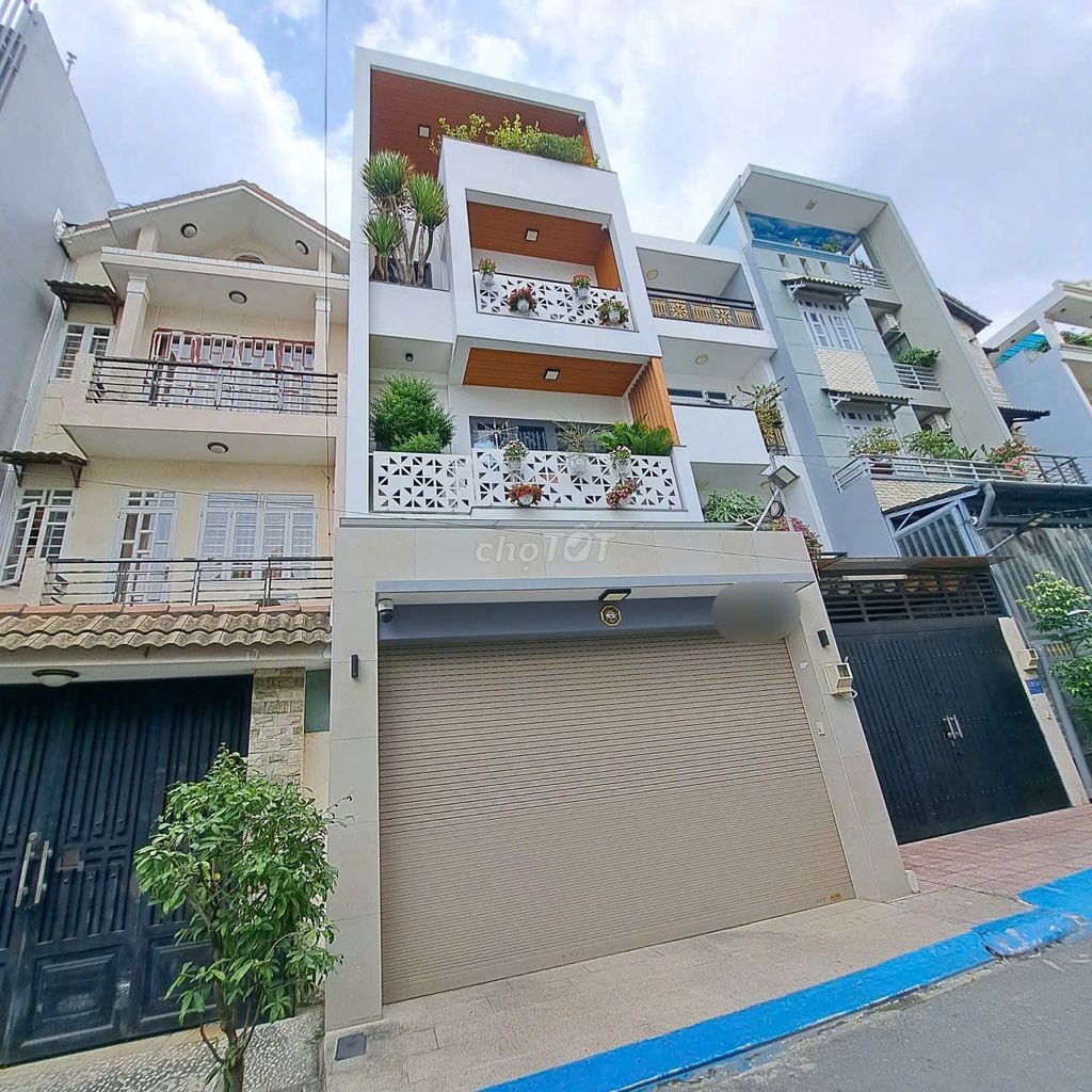 Аренда · 5 комн. · 100 м² · Quận Bình Thạnh, ул. Đường Bùi Đình Tuý
