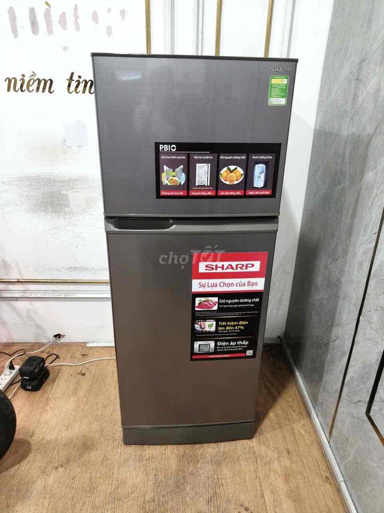 Tủ lạnh Sharp 196l zin tiết kiệm điện k bam tuyet. Mua bán Tủ lạnh tại Quận 5 Tp Hồ Chí Minh được đăng bởi Điện Lạnh Hoàng Dương hình 1