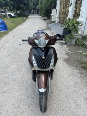 em cần bán Sh2014. bản 150. Mua bán Xe máy tại Quận Bắc Từ Liêm Hà Nội được đăng bởi Đoàn Phùng