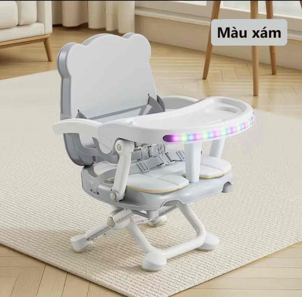 Ghế ăn dặm Xám An toàn Điều chỉnh độ cao. Mua bán Mẹ và bé tại Huyện Bình Chánh Tp Hồ Chí Minh được đăng bởi Lê Văn Hải hình 1
